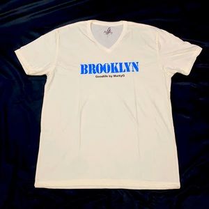 MarkyG Brooklyn Graphic tee V-Neck